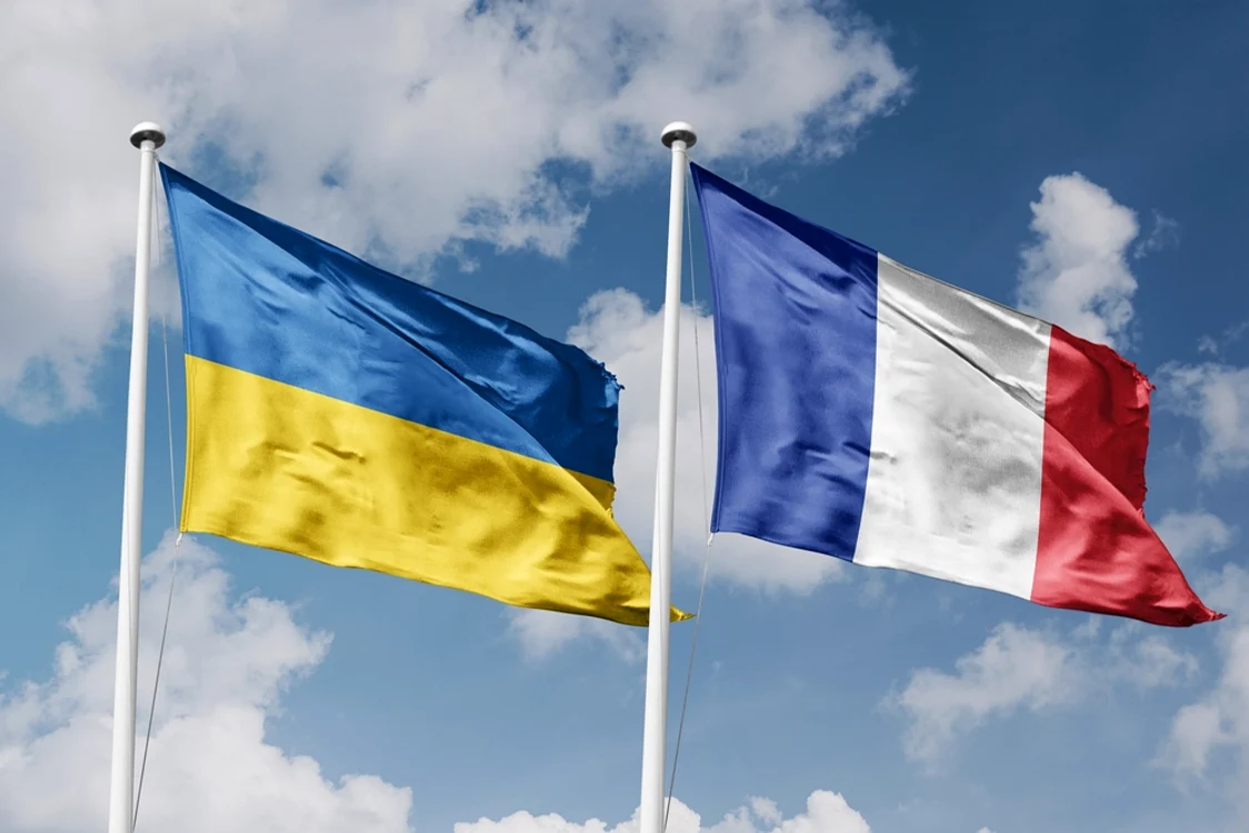 Ucraina și Franța FOTO: Shutterstock