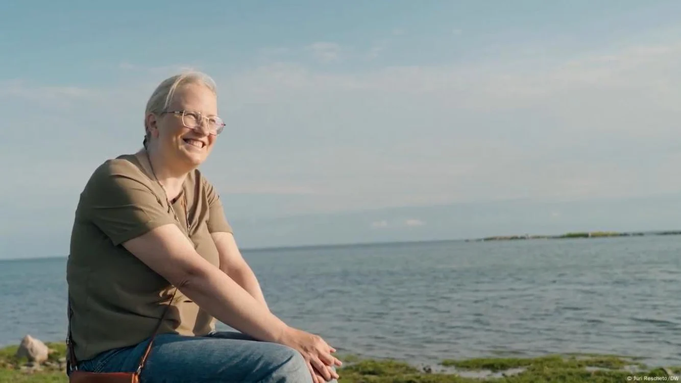 Ave Ungro, în vârstă de 44 de ani, este membră a gărzii civile feminine din Estonia