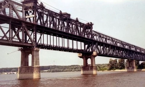 Podul Prieteniei, gigantul de care ruşii aveau nevoie ca de aer jpeg