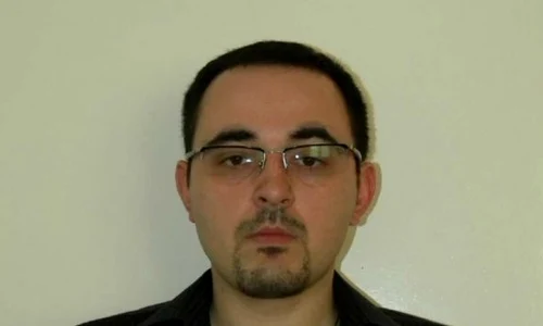 Iuliu Cosmin Şerbănescu are 37 de ani şi a absolvit în 2008 facultatea unde este prodecan jpeg