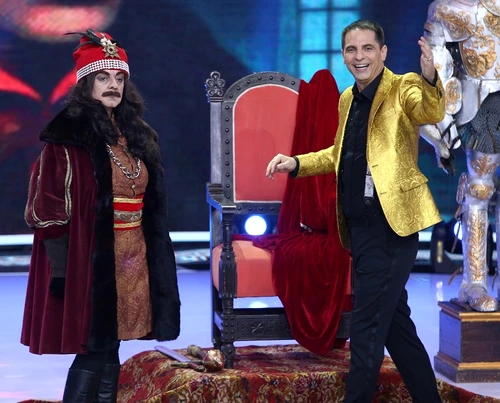 Carmen Tănase a fost domnitorul Vlad Țepeș la Revelionul lui Dan Negru