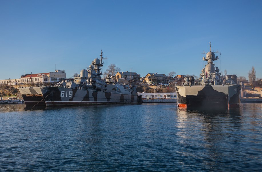 O altă navă a Flotei ruse a Mării Negre a căzut victimă dronelor maritime ucrainene „SeaBaby”