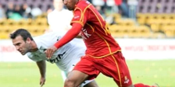 Fotbalistul danez Jonathan Richter, lovit de fulger în timpul unui meci (AP)