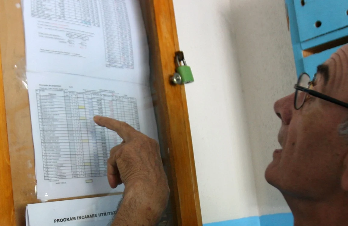 Pe fiecare rubrică din tabelul costurilor la întreţinere, cifrele sunt tot mai mari FOTO Adevărul