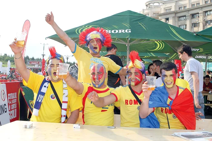 
    Mai sunt două zile  până la Campionatul  European de Fotbal  