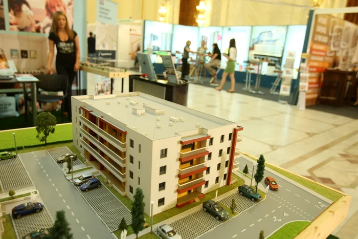 
    Etapa a doua a programului guvernamental va resuscita piața imobiliară (foto: Marian Iliescu)  