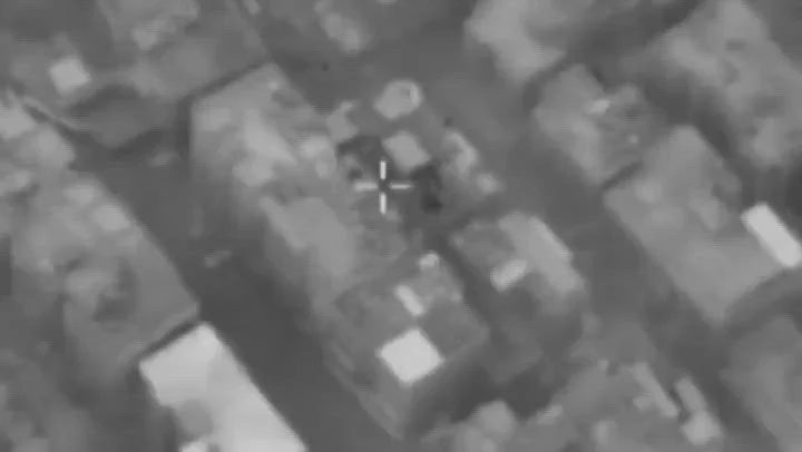 Israelul lovește Beirutul cu 26 de raiduri aeriene. Hezbollah amenință localitățile de la graniță