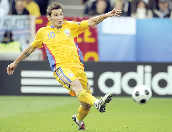 
    Adrian Mutu a jucat  ultima dată titular  la naţionala în 2012,  în meciul terminat la  egalitate în Ungaria în  preliminariile CMFOTO: AFP   