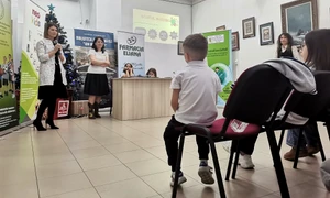 un doctor si un farmacist le explica copiilor ce este imunitatea   foto alina mitran (45) jpg