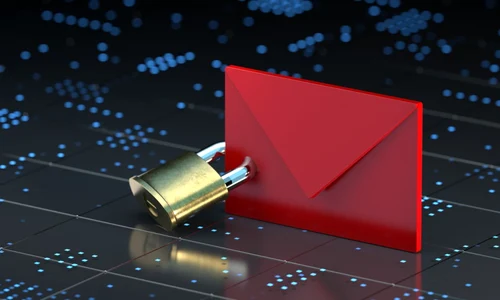 Phishing E-Mail piratat hacked lacat hacker FOTO Shutterstock