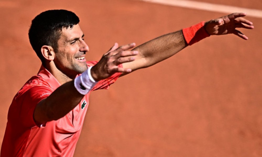 Nebunie în loja lui Djokovici la French Open: Novak, sufocat în uralele publicului VIDEO