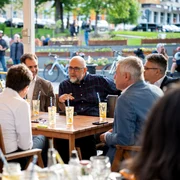 Nicușor Dan, la terasă cu lideri UDMR Foto Kocsis B  János, Kristó Gothárd Hunor jpg