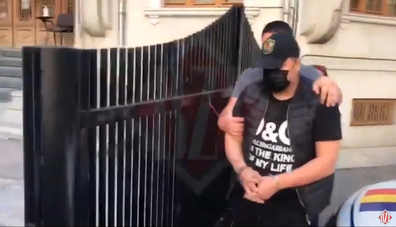 
    Fratele lui Hamude s-a predat polițieiFoto: captura BZI  