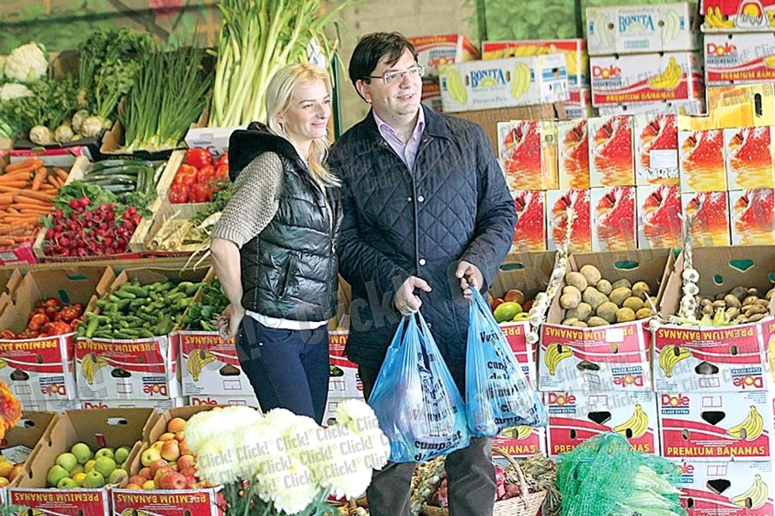 Nicolae Bănicioiu a lăsat în piaţă peste 100 de lei (FOTOGRAFII: MIHAI ENESCU)