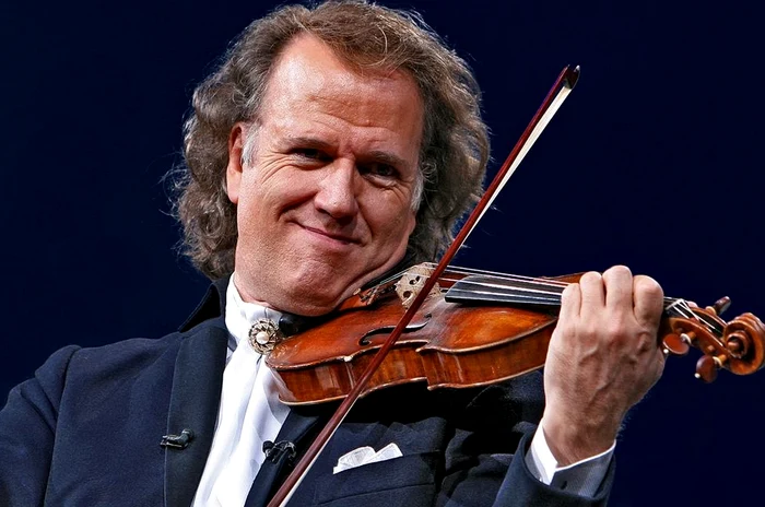 
    Andre Rieu va susține șapte concerte în această vară la BucureștiFoto: Arhiva personală  