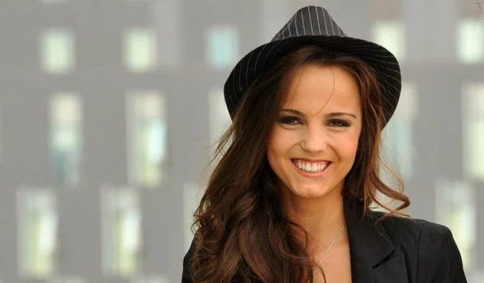 Liza a devenit mamă pentru prima dată