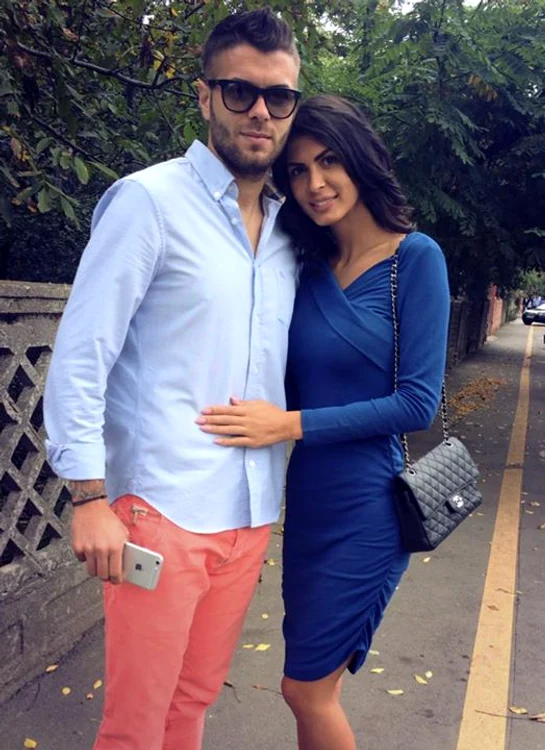 
    Madalina Pamfile şi Cristian Daminuţă s-au împăcat, după o lună de la despărţireSursă foto: arhivă personală  