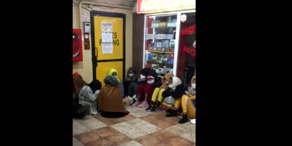 Africani in Piata Obor
