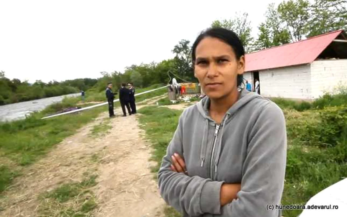 Loredana, mama copilului dispărut. FOTO: Daniel Guţă. ADEVĂRUL.