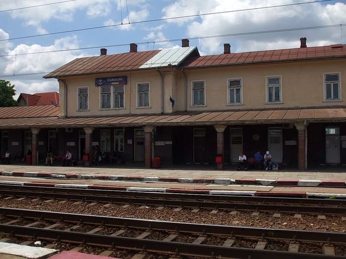 Gara din Caracal, evacuată