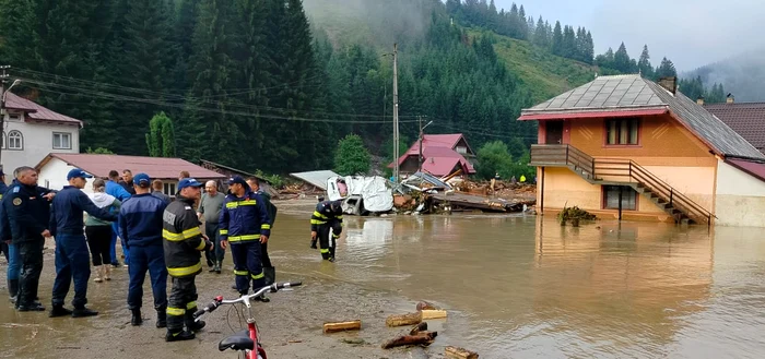 Inundațiile au făcut prăpăd în județele Suceava și Neamț FOTO: Apele Române