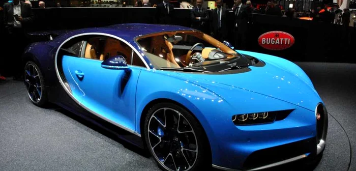 Bugatti Chiron accelerează 0-100 km/h în 2.5 secunde, ajunge la 200 km/h în 6.5 secunde şi, aproape până atinge vechiul Logan 1.4 MPI 100 km/h, în 13.6 secunde, vitezometrul indică 300 km/h. FOTO Răzvan Scăeşteanu