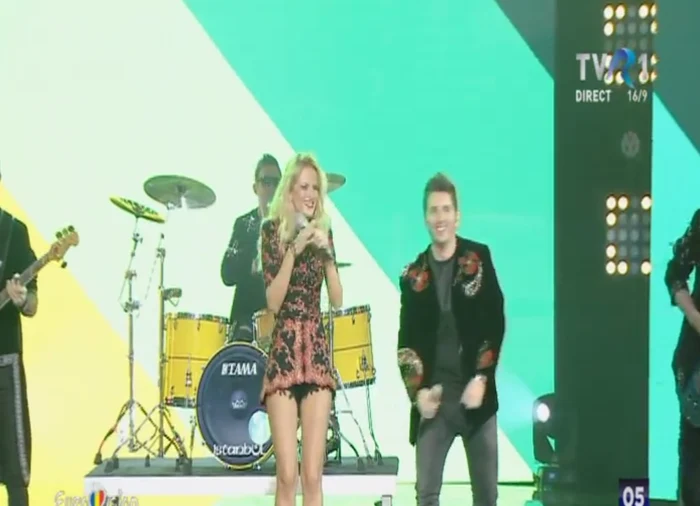 Trupa Jukebox a făcut o impresie foarte bună pe scena Semifinalei Eurovision România 2016