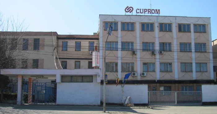 Cuprom a fost, înainte de privatizare, una dintre cele mai productive fabrici din ţară