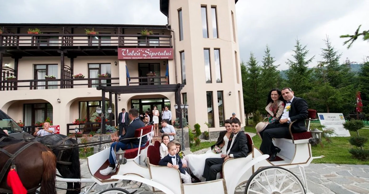 Cele mai frumoase cabane din Dâmboviţa. Locurile în care te încarci cu energie.Foto: Pensiunea Valea Şipotului