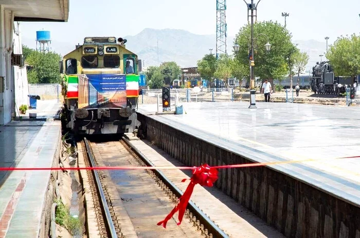 Al doilea tren de marfă rusesc , spre India surprins în gara Sarakhs. Sursă foto: Tehran Times