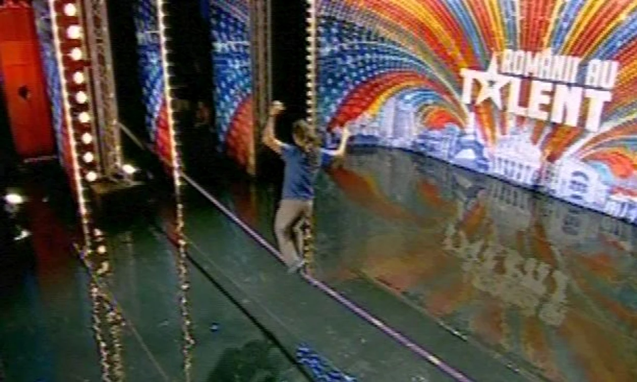 Demonstraţie de slacklining (Foto: captură video Pro TV)