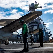 portavion Gerald Ford jpg