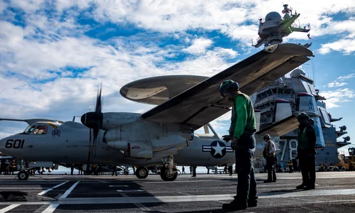 portavion Gerald Ford jpg