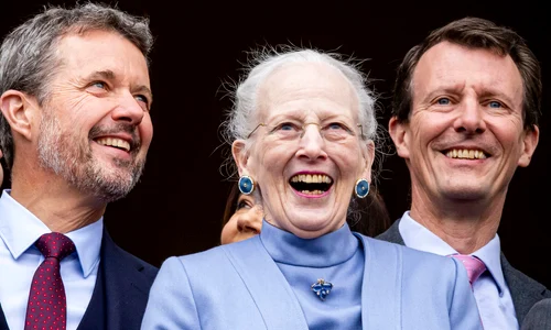 Prinții Danemarcei, Frederik și Ioachim, alături de mama Regina Margareta, Profimedia jpg