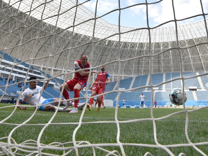 Baiaram a marcat golul victoriei Universității CraiovaFoto: sportpictures.eu