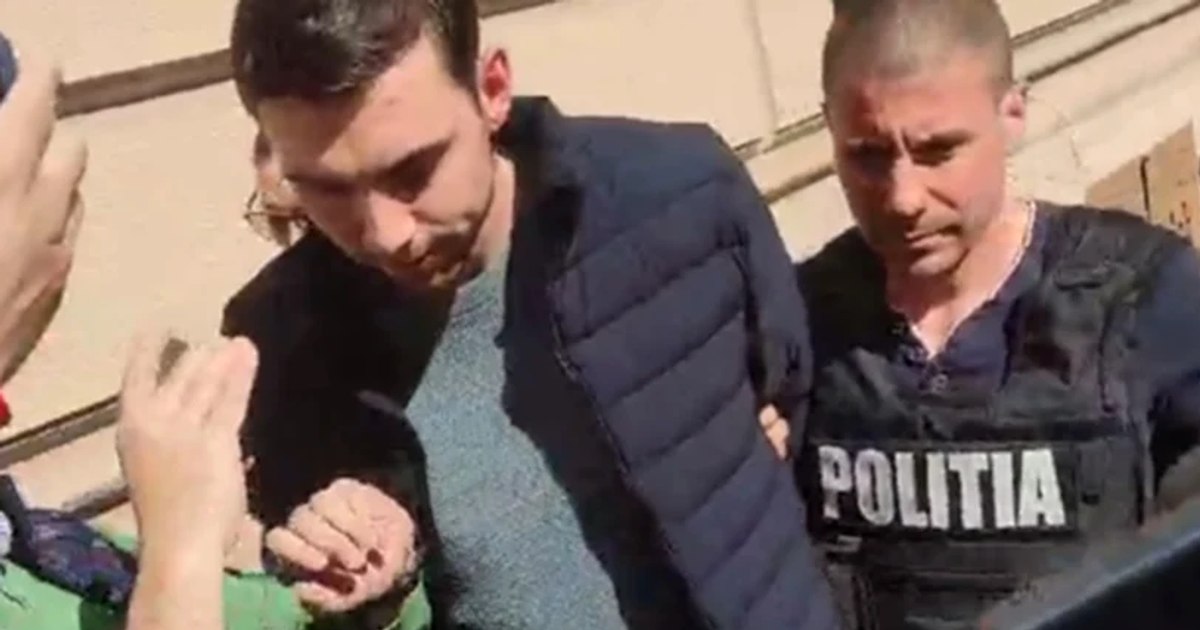 Condamnare pentru studentul care și-a ucis iubita cu 51 de lovituri de cuțit
