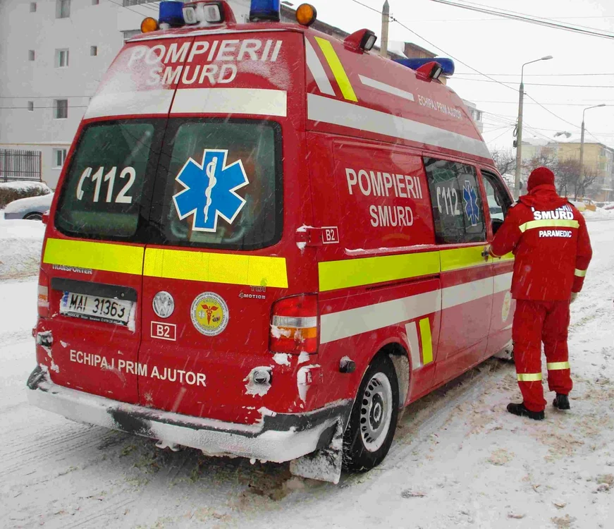 Cei doi bărbaţi au ajuns să se lovească din cauza unei căi de acces FOTO: Adevărul