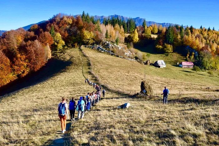 Drumeție organizată în satele din Măgura-Peștera