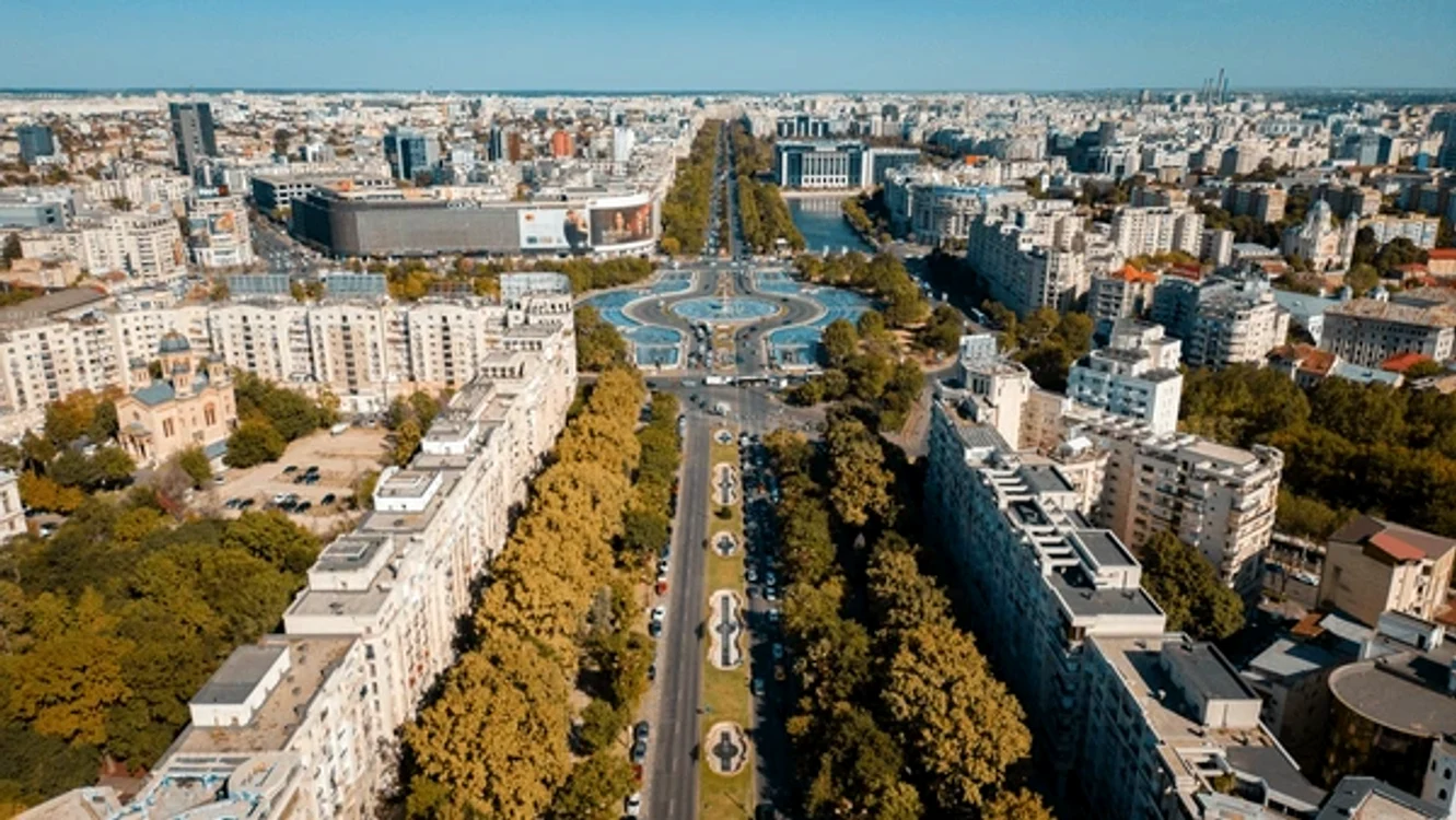 Circulația se redeschide în Piața Unirii. Lucrările la planșeu au trecut de 75%