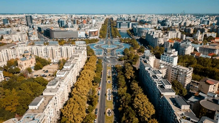 Una dintre cele mai lungi clădiri din lume se află în București