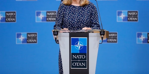 Julianne Smith NATO FOTO EPA-EFE