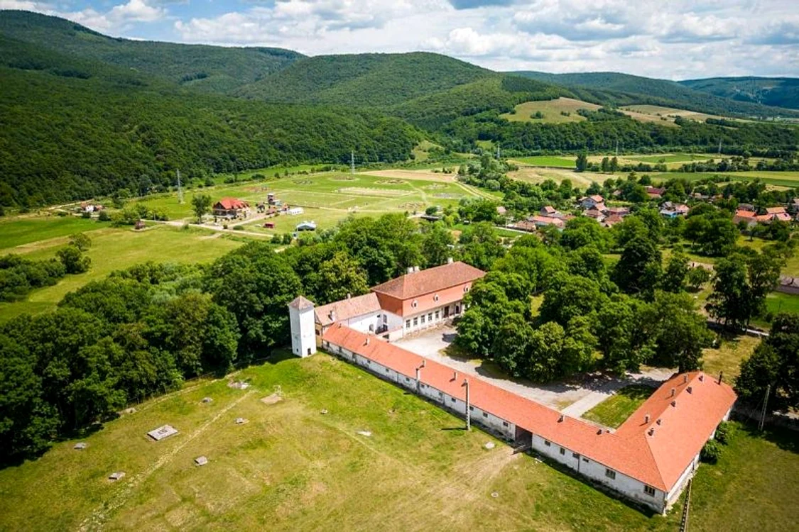 Castelul Miko din Olteni Foto: covasnamedia.ro