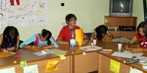 Bistriţa : Cursuri gratuite pentru elevi şi tineri