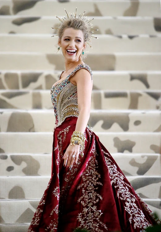 Heavenly Bodies: Fashion & The Catholic Imagination Costume Institute Gala   Outside Arrivals jpeg