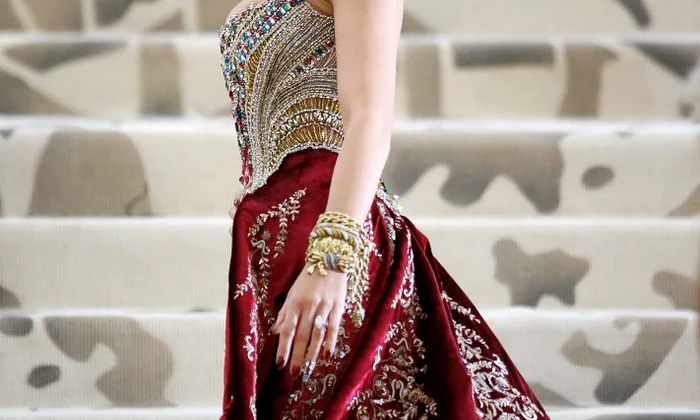 Heavenly Bodies: Fashion & The Catholic Imagination Costume Institute Gala   Outside Arrivals jpeg