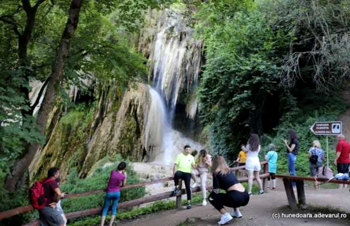 Cascada Clocota, Geoagiu Băi.