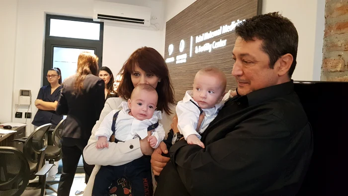 Ramona și Tiberiu au devenit părinți, în urmă cu patru luni și o săptămână, după ce proaspăta mămică a făcut FIVFoto: Oana Neacșu