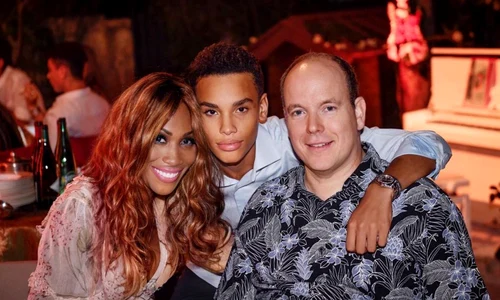 Albert și Nicole PNG