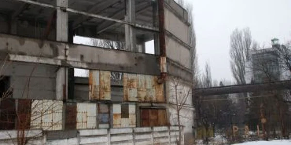Majoritatea halelor PAL SA sunt devastate, foto Ciprian Dragomir