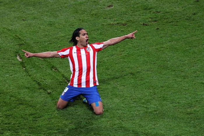 Radamel Falcao a jucat la Bucureşti în finala Ligii Europa din 2012